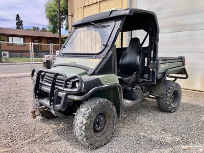 2010 John Deere 825i Gator 4x4  UTV Side by Side