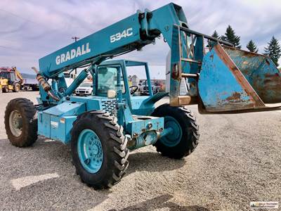 1997 Gradall 534C-6 Telehandler - Forks and Bucket