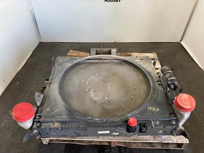 Mack Granite CV713 Charge Air Cooler (ATAAC) for a Mack CV713 GRANITE