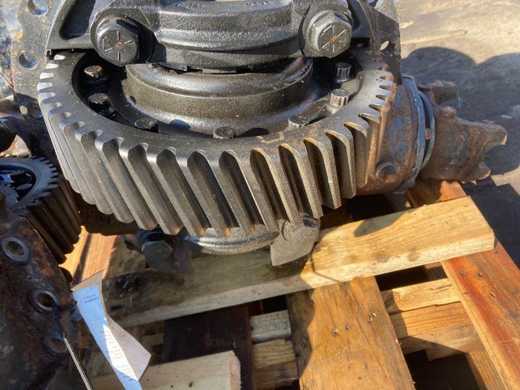 2015 Mack CRD150 Front Differential for a Mack LEU613 For Sale Des