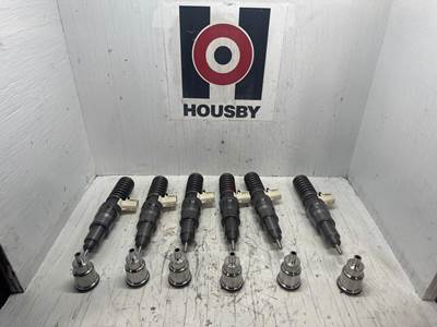 Mack MP10 Fuel Injector for a Housby USED PARTS