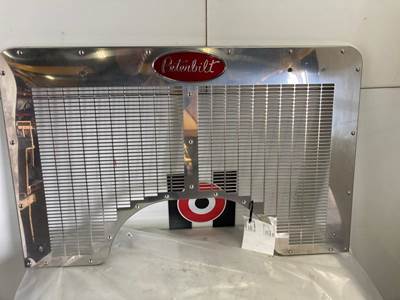 Peterbilt 320 Grille