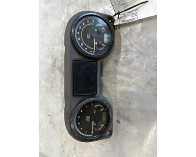 Mack MR Instrument Panel Cluster for a Mack MRU633