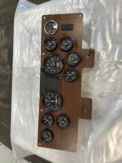 Peterbilt 320 Instrument Panel Cluster