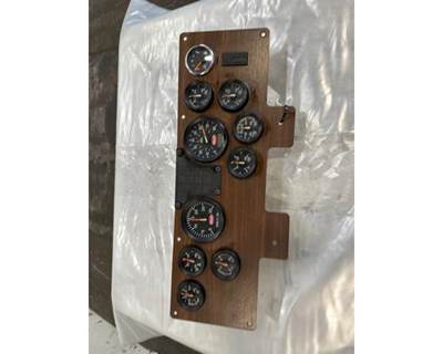 Peterbilt 320 Instrument Panel Cluster