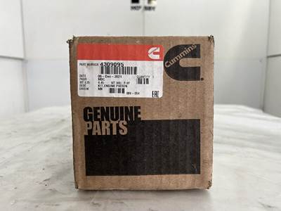 Cummins 320 Piston / Rod for a Peterbilt 320