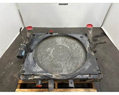 Mack Granite CV713 Radiator for a Mack CV713 GRANITE