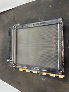 Volvo VNL Radiator