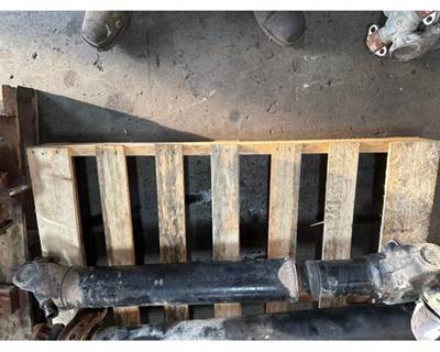 Freightliner Cascadia Rear Driveshaft