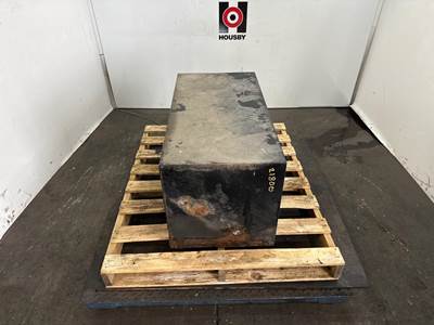 Mack LEU613 Tool Box