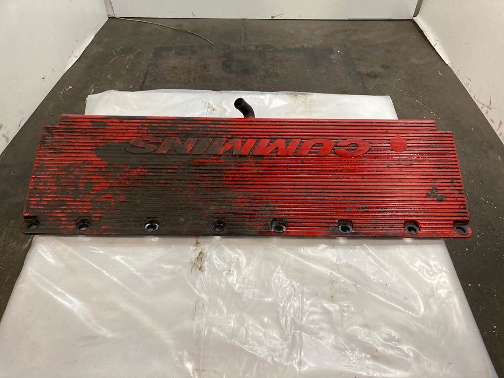 2009 Cummins ISM Valve Cover for a Peterbilt 320 For Sale Des Moines