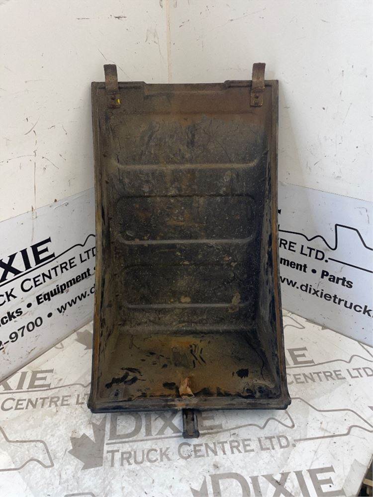 2008 Sterling Acterra Battery Box Cover For Sale Lakefield, ON