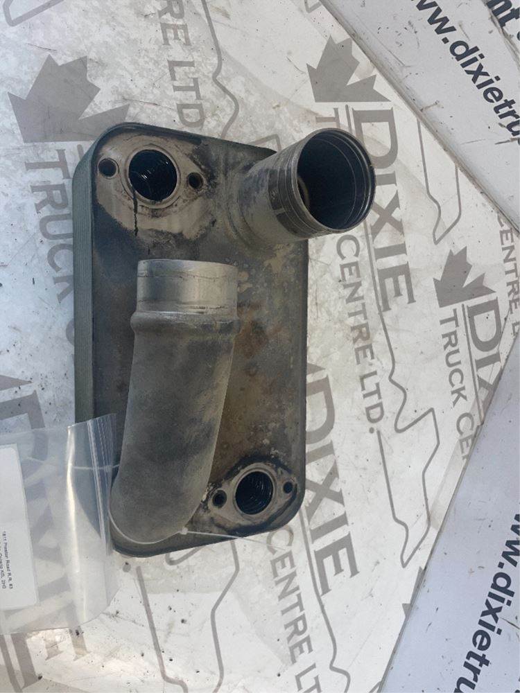 Mack AMI370 Engine Oil Cooler for a 2005 Mack CV713 For Sale