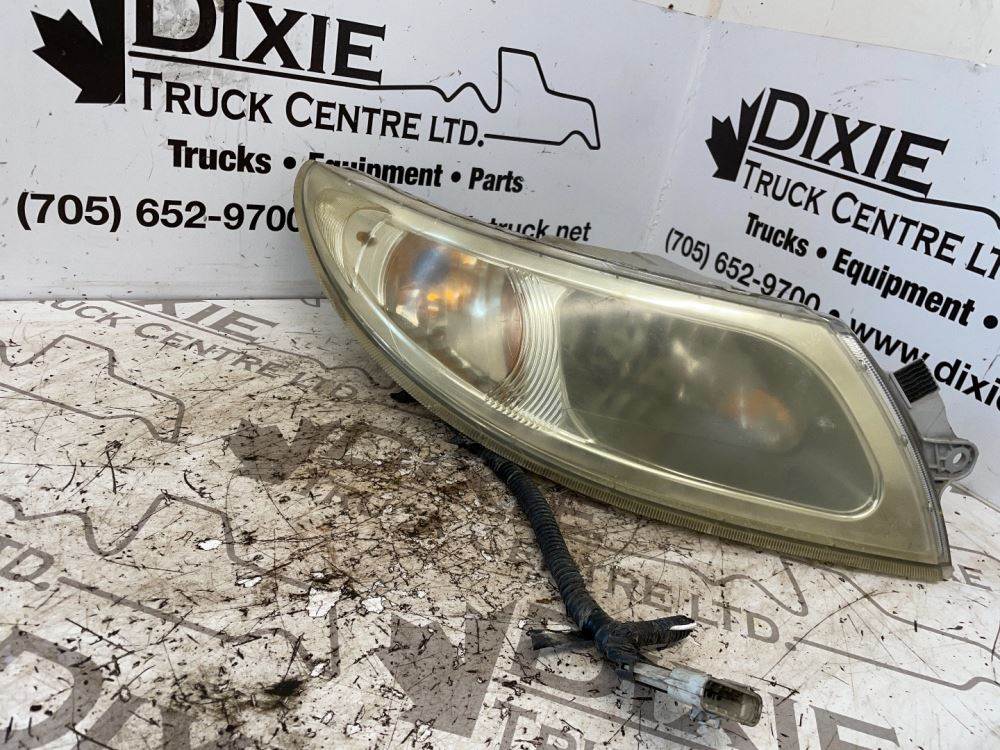 2014 International 4300 Headlight Assembly For Sale Lakefield, ON