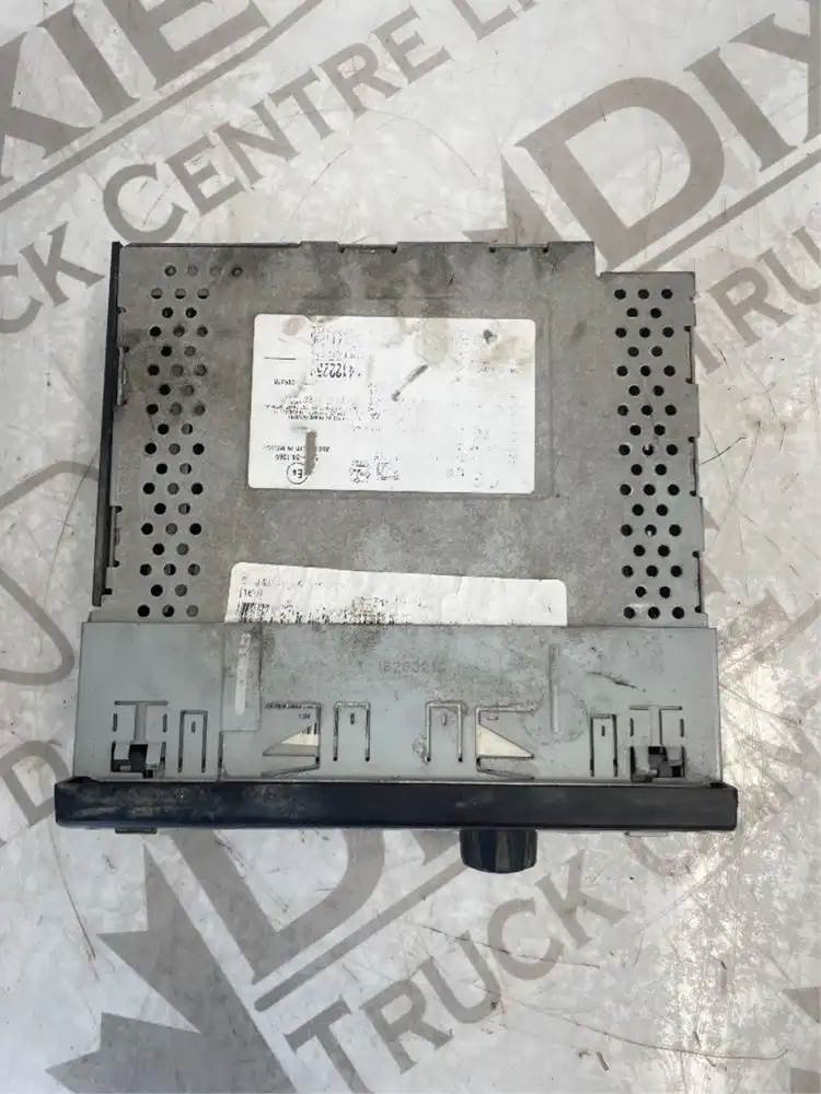 Mack Granite GU813 Radio for a 2016 Mack GU813 For Sale Lakefield, ON