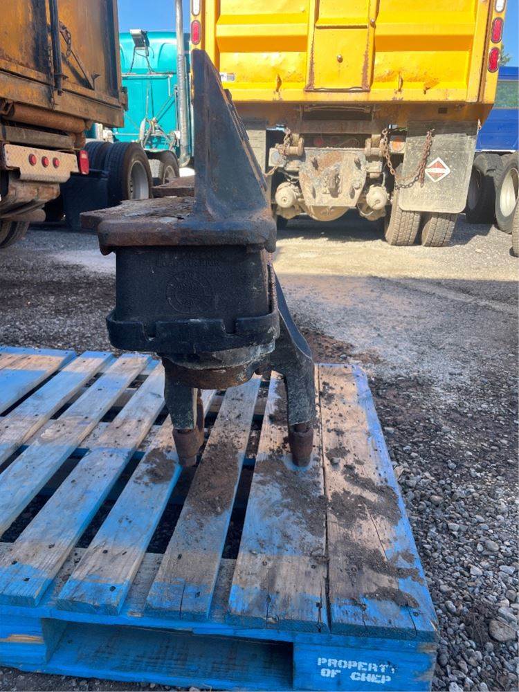 Freightliner Suspension Parts For Sale Lakefield, ON, Canada 10711