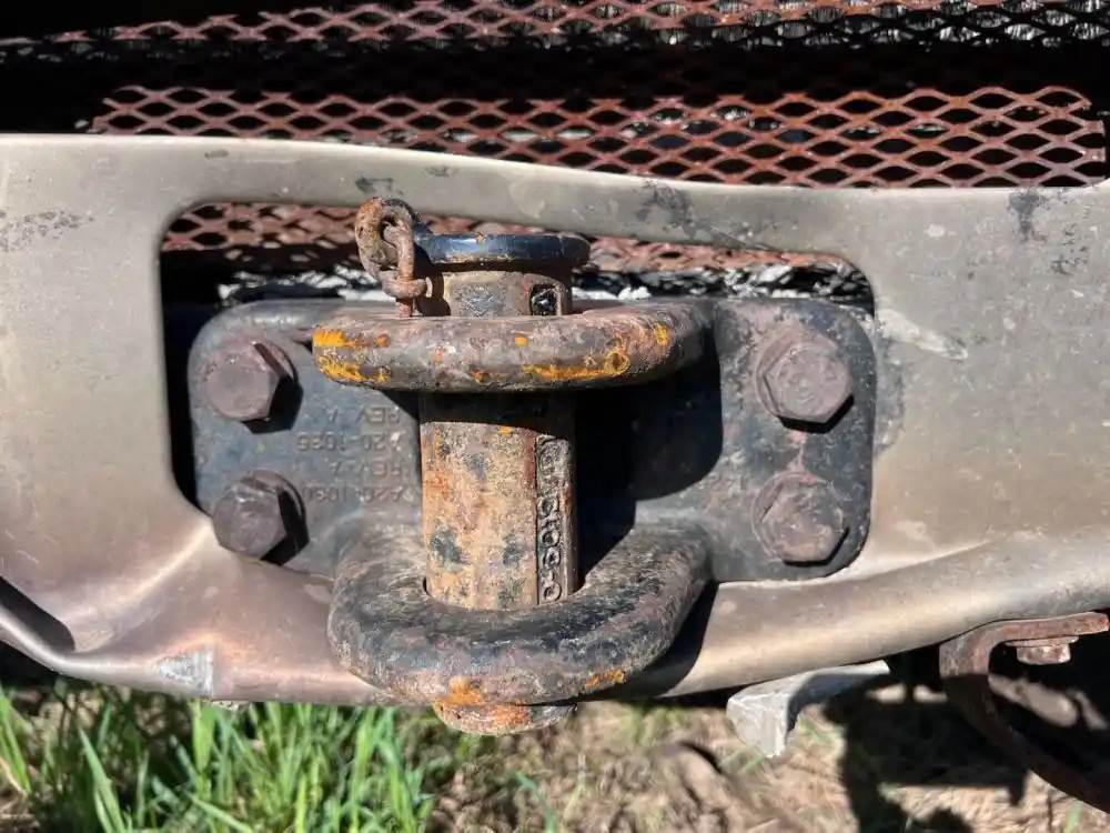 2016 Kenworth T800 Tow Hook For Sale Lakefield, ON, Canada A201030