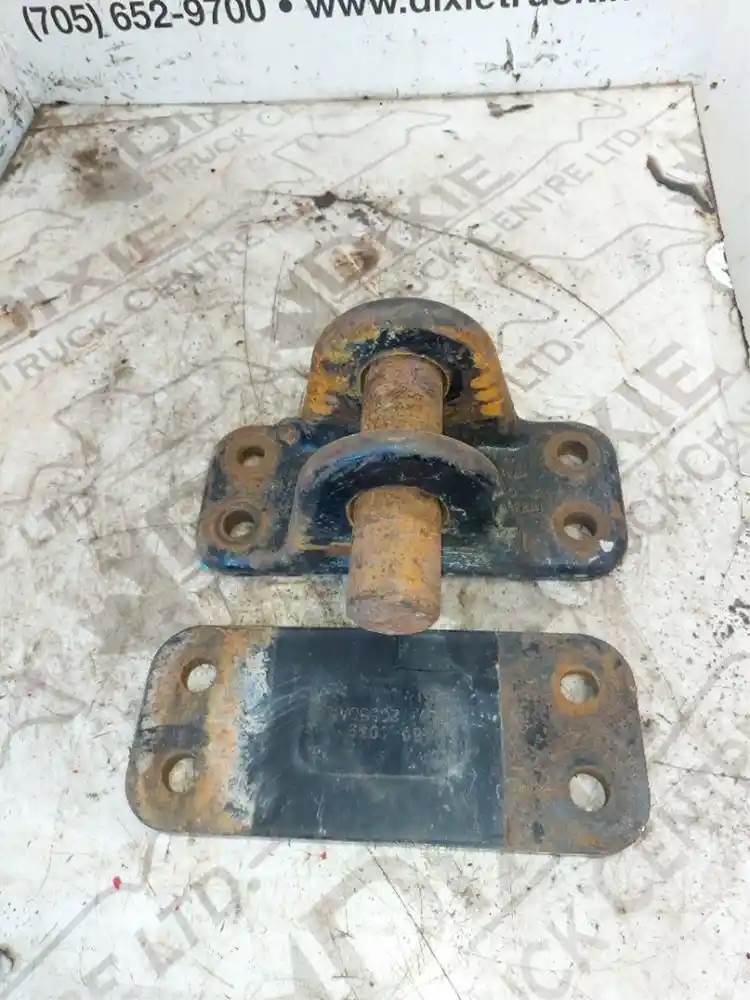 2018 Kenworth T800 Tow Hook For Sale Lakefield, ON, Canada A201030