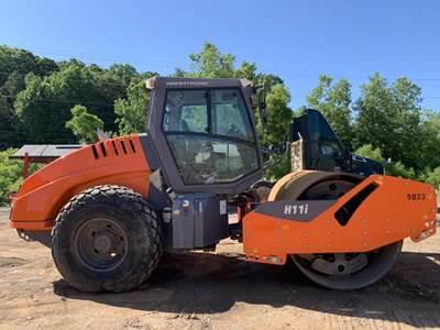 Hamm H11I Smooth Drum Roller Compactor