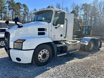 Mack Anthem 64T Day Cab Truck - MP8 335HP, Automatic