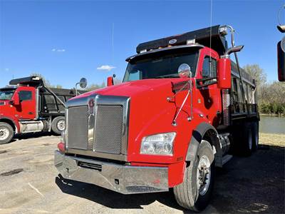 Kenworth T880 Dump Truck - Cummins 400HP, 8Ll Manual