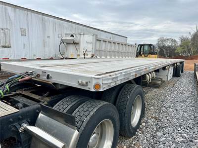 Reitnouer 53x102 Aluminum Flatbed Trailer - Spread Axle