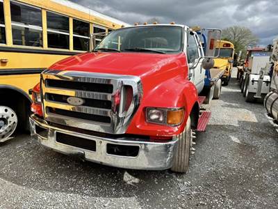 Ford F-650 Single Axle Rollback Tow Truck - Cummins, Automatic