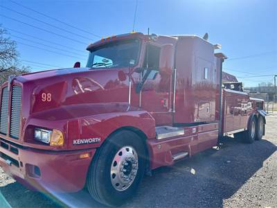Kenworth T600 Tandem Axle Wrecker Tow Truck - Cummins, 325HP, Manual