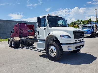 Freightliner M2 106 Cab & Chassis Truck - Cummins, 350HP, Automatic