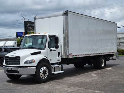 Freightliner M2 106 Box Truck - 250HP, Automatic