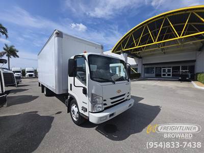 Chevrolet 4500HG Cab & Chassis Truck - Automatic