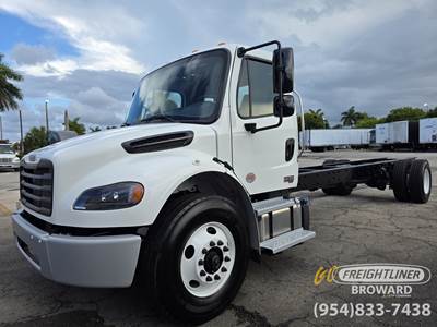Freightliner M2 106 Cab & Chassis Truck