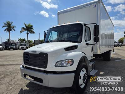 Freightliner M2 106 Box Truck - 250HP, Automatic