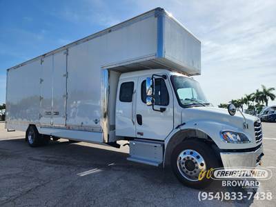 Freightliner M2 106 Box Truck - 260HP, Automatic