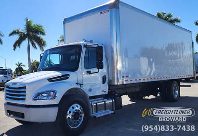 Freightliner M2 106 Box Truck - 250HP, Automatic