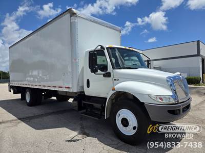 International 4300 Box Truck - 240HP, Automatic