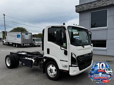 Isuzu NRR Cab & Chassis Truck - Automatic