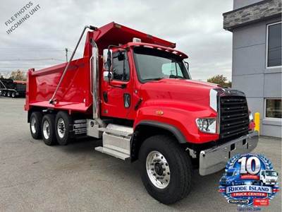 Freightliner 114SD Tri Axle Dump Truck - 505HP