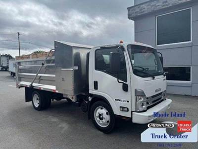 2025 Isuzu NRR 14' Landscape Dump Truck 19,500 GVW, 350HP Gas V8.