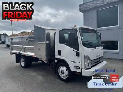 2025 Isuzu NRR 14' Landscape Dump Truck 19,500 GVW, 350HP Gas V8.