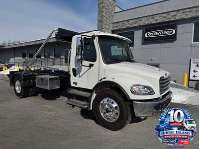 2025 Freightliner M2 106Plus Hook Lift 26,000 GVW, 260HP Cummins Diesel.