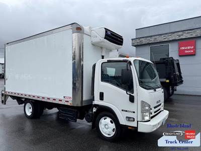 2018 Isuzu NQR Refrigerated Truck - 17,950 GVW, 215HP Diesel, Automatic.