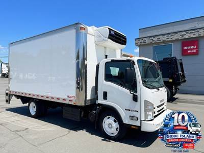 2018 Isuzu NQR Refrigerated Truck - 17,950 GVW, 215HP Diesel, Automatic.