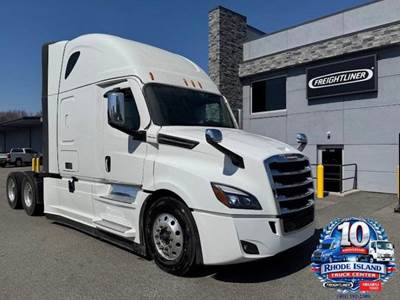 2027 Freightliner Cascadia 126 72" Raised Roof Double Bunk Sleeper. 505HP DD15, DT12 Automated Trans