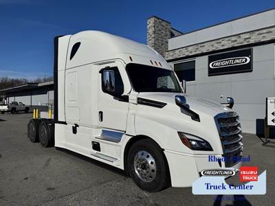 2026 Freightliner Cascadia 126 72" Raised Roof Double Bunk Sleeper, 505HP DD15, DT12 Trans.