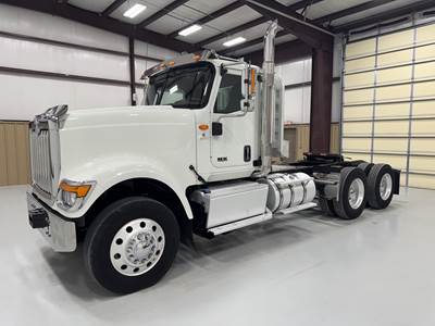 International HX Day Cab Truck - Cummins 450HP, 13 Speed Ultrashift Plus Automatic