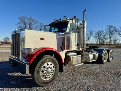 Peterbilt 389 Day Cab Truck - Cummins 450HP, 12 Speed Ultrashift Automatic