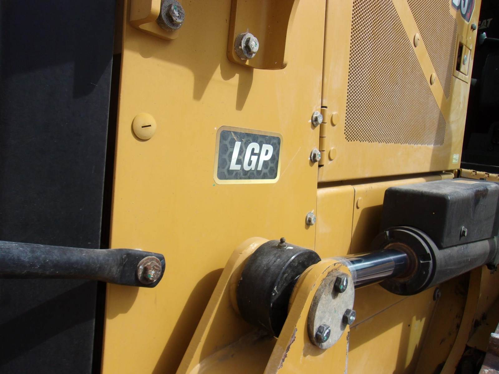 2020 Caterpillar D5 LGP Dozer For Sale, 6,264 Hours Jackson, TN