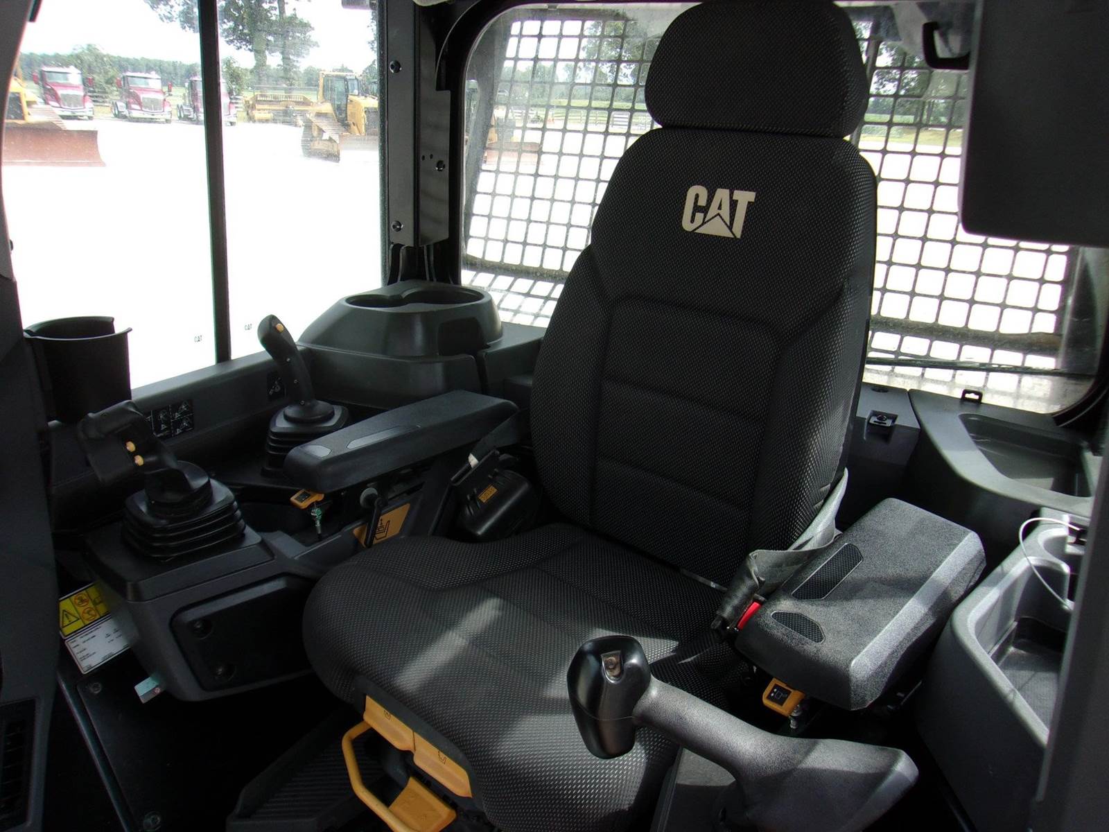 2020 Caterpillar D5 LGP Dozer For Sale, 6,264 Hours Jackson, TN