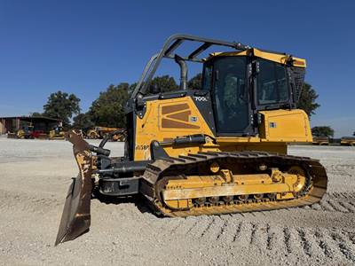 John Deere 700L LGP Dozer